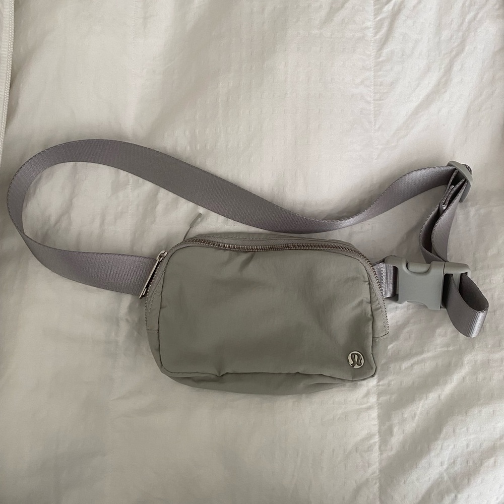 Grey Lululemon Belt Bag Mini